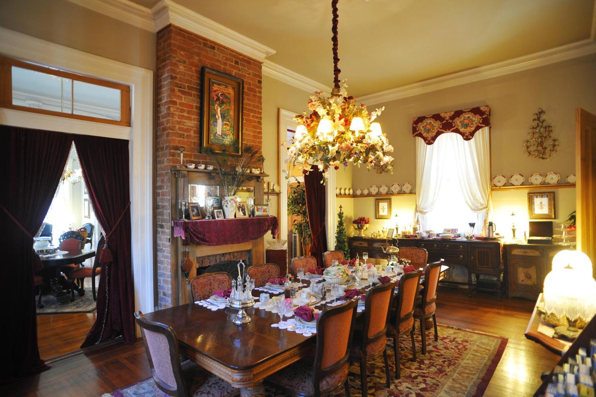 ניו אורלינס Hh Whitney House - A Bed & Breakfast On The Historic Esplanade מראה חיצוני תמונה